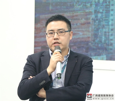 廣西建筑裝飾協(xié)會指導(dǎo)舉辦的首屆廣西設(shè)計周盛大開幕